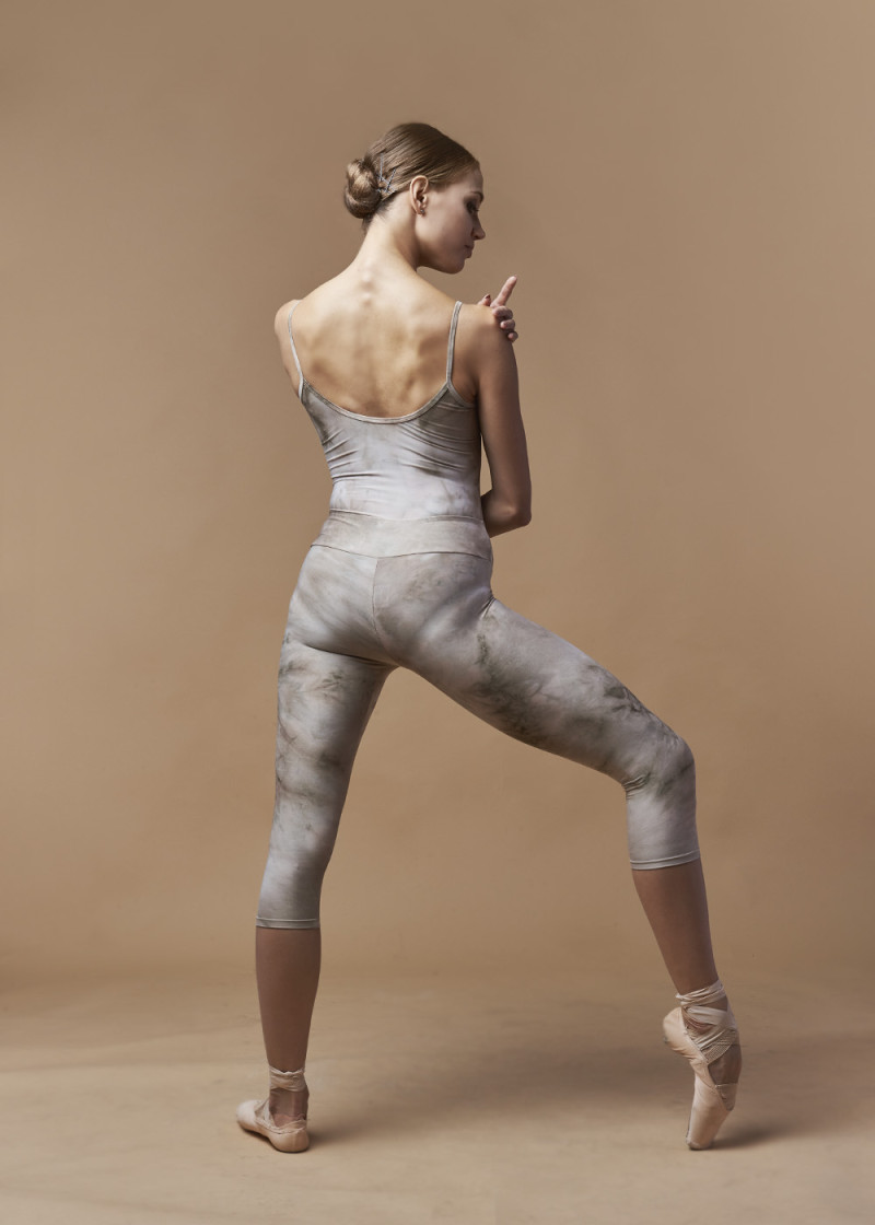 LYNN capri (3/4) leggings by Grand Prix 90%viscose, 10%elastane, sand dune, XS