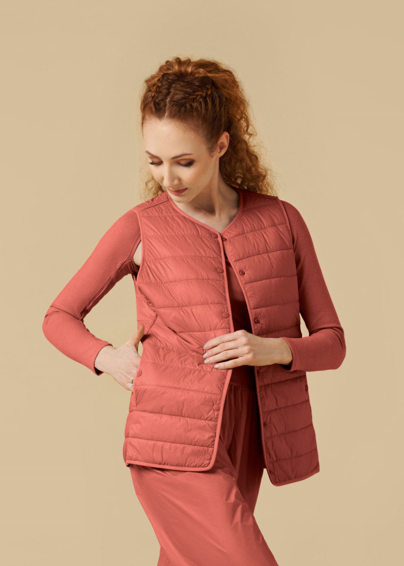 LESSON Warm-up vest by Grand Prix 100%polyester, dusty rose, XS