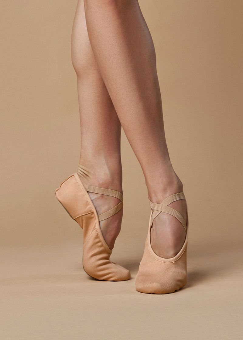 Stretch Ballet Slippers Grand Prix ATTITUDE stretch canvas, nude, 37