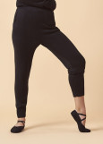 Joggers BONUM 50%viscose, 50%acrylic, black, M-L