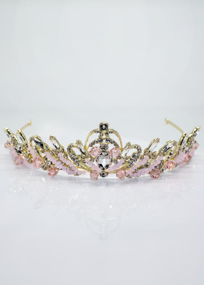 Crown Lilian