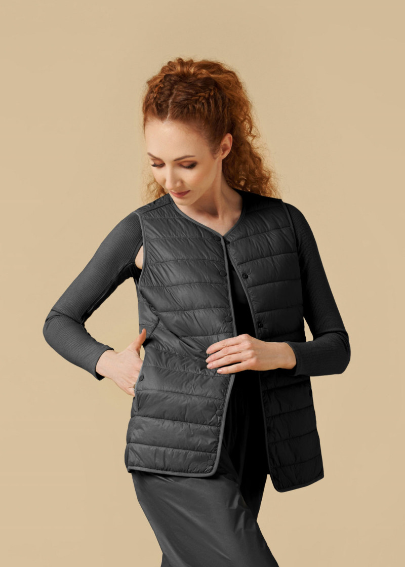 GRAND PRIX Warm-up vest by Grand Prix 100%polyester, black, M
