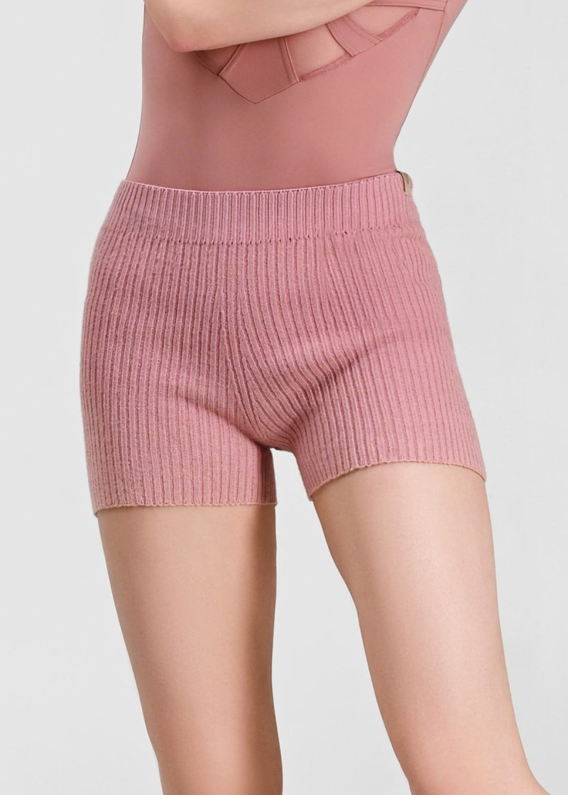 Warm up Shorts WHOOPI HARMONY Grand Prix 50%viscose, 31%polyester, 19%nylon, corall almond, M