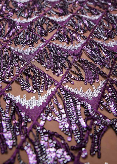 Sequin on net PAMELA 60%polyamide, 40%elastane, Amethyst, 1.3m