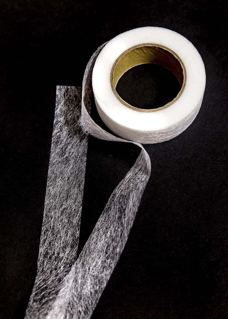 non-woven interlining tapes 100%polyamide, white, 2.5сm