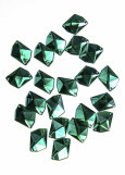 Sew on acrylic rhinestone Elizabeth COSMIC 20 Emerald