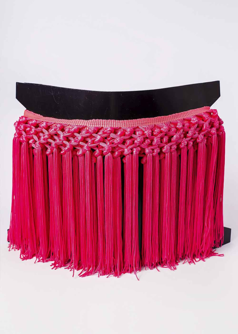 Knotted dance fringe scarlet, 20cm