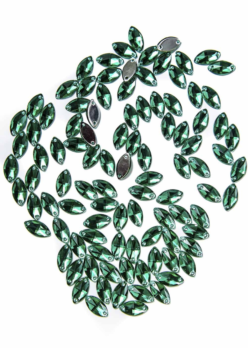 Sew on acrylic rhinestone Elizabeth NAVETTE 12 Emerald