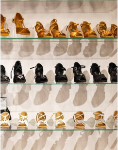 BALLROOM DANCE SHOES